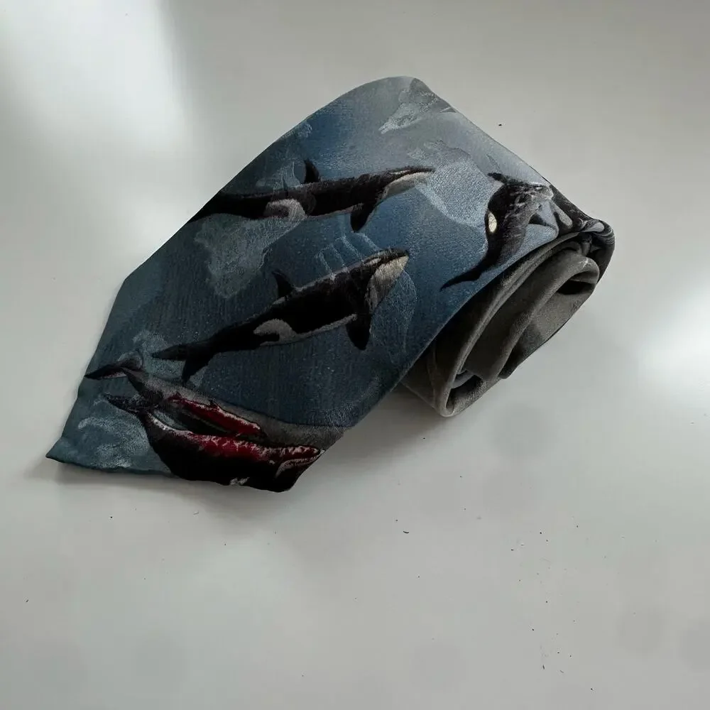 VTG Endangered‎ Species Men's 100% Silk Killer Whales Holographic Print Wide Tie